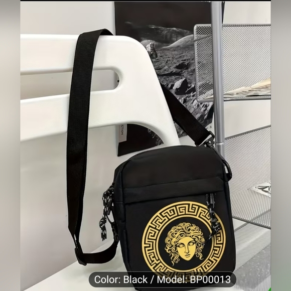 Other - NIP DESIGNER INSPIRED CROSSBODY BAG BLACK & GOLD MEDUSA GREEK KEY